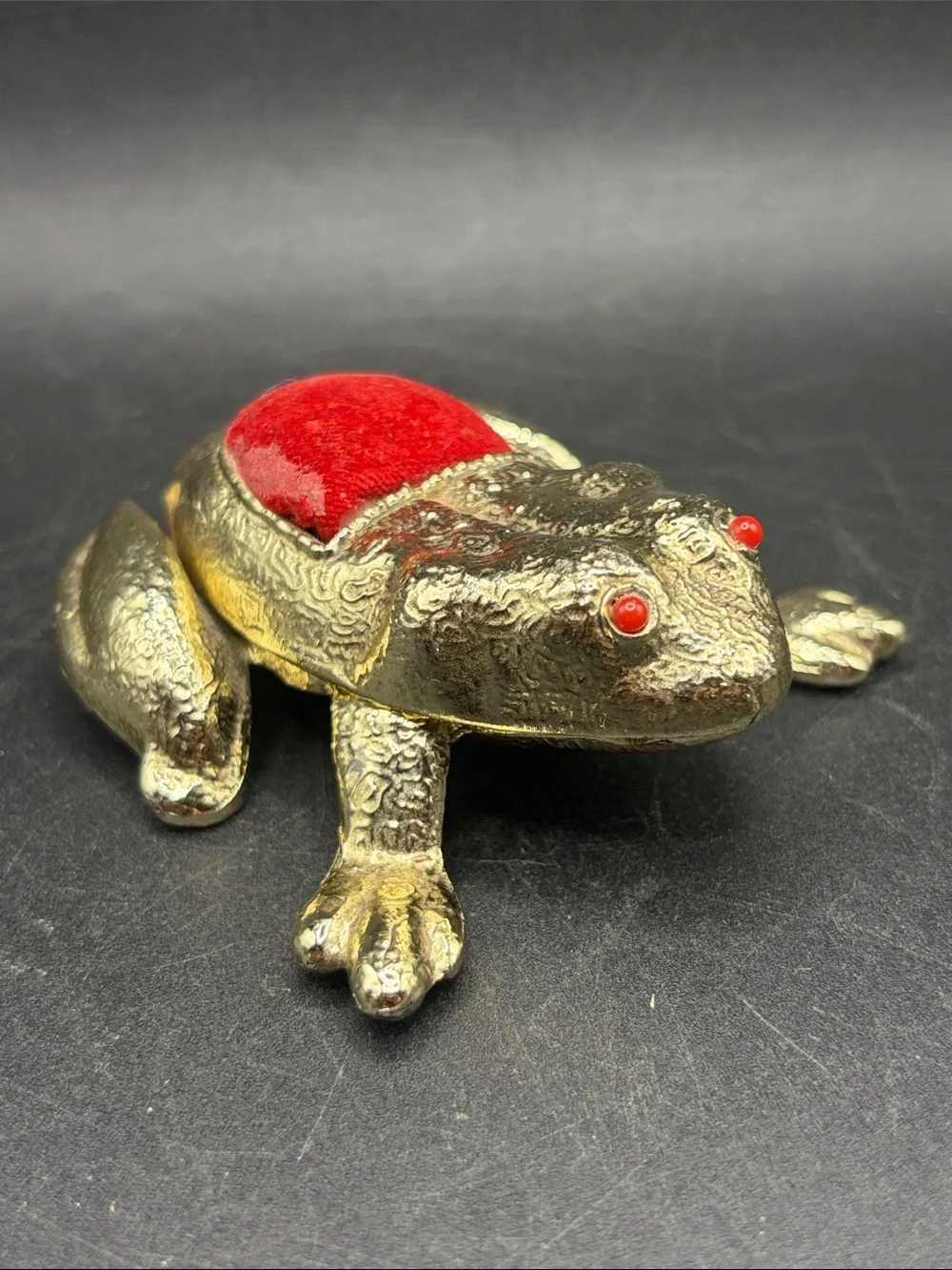 Jameco Vintage Frog Sewing Pin Cushion Metal Trinket Box Hinged Lid Cottagecore